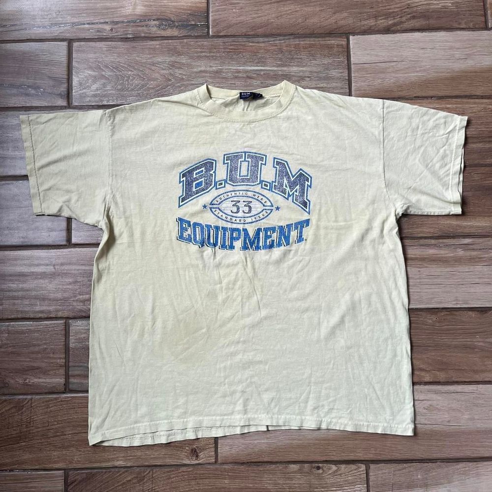 Vintage BUM Equipment graphic t shirt f7e9